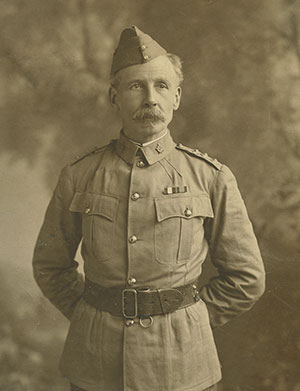 Boer War Photo, Lieutenant-Colonel William D. Otter, Commanding Officer of the 2nd (Special Service) Battalion, Royal Canadian Regiment of Infantry in South Africa, November 1899 - November 1900. CWM 19910162-005