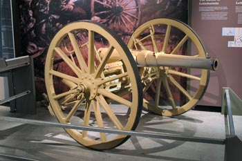 Photo de la guerre des Boers, Canon de campagne de 12 livres de la collection du Musée canadien de la guerre. Ceci est le canon No.5 utilisé par la Batterie 