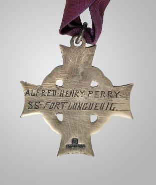 Croix du Souvenir d'Alfred Henry Perry, troisième mécanicien du vapeur Fort Longueuil