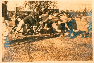 Match de rugby au Royal Naval College of Canada