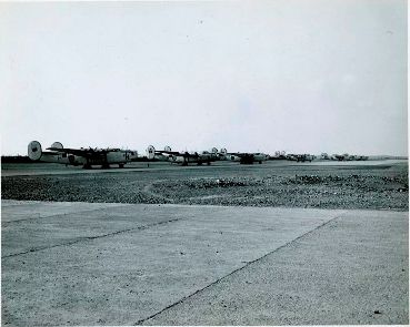 Consolidated B-24 Liberator, à Gander, Terre-Neuve 