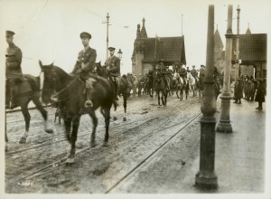 Le général Currie sur le Rhin