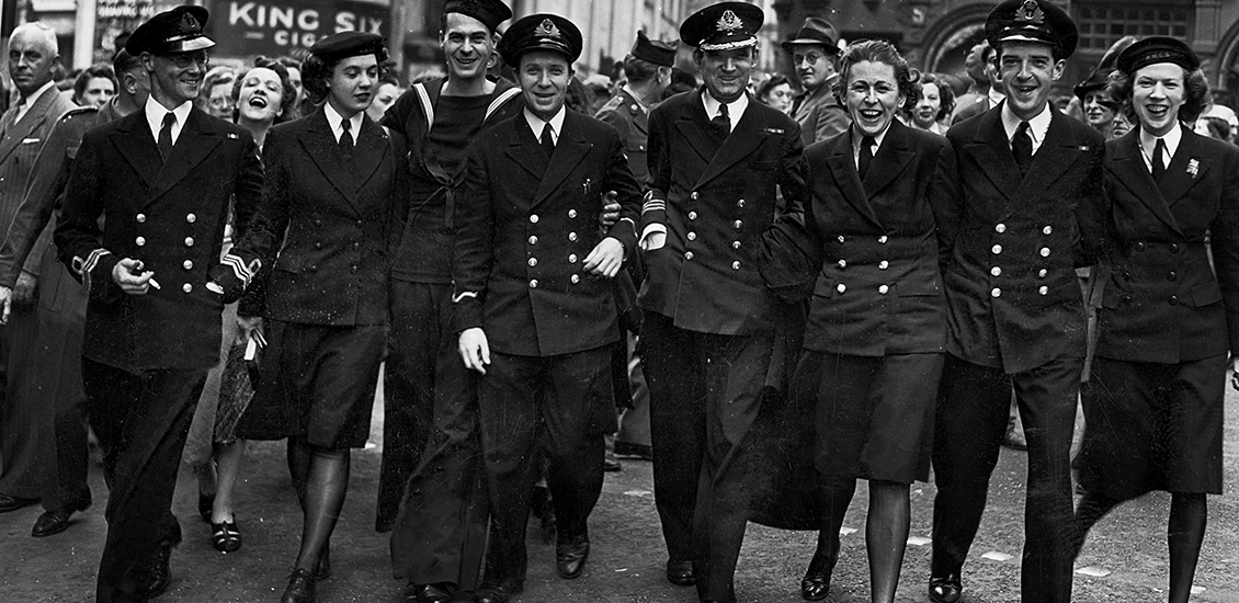 Membres de la Marine royale canadienne et du Service féminin de la Marine royale du Canada