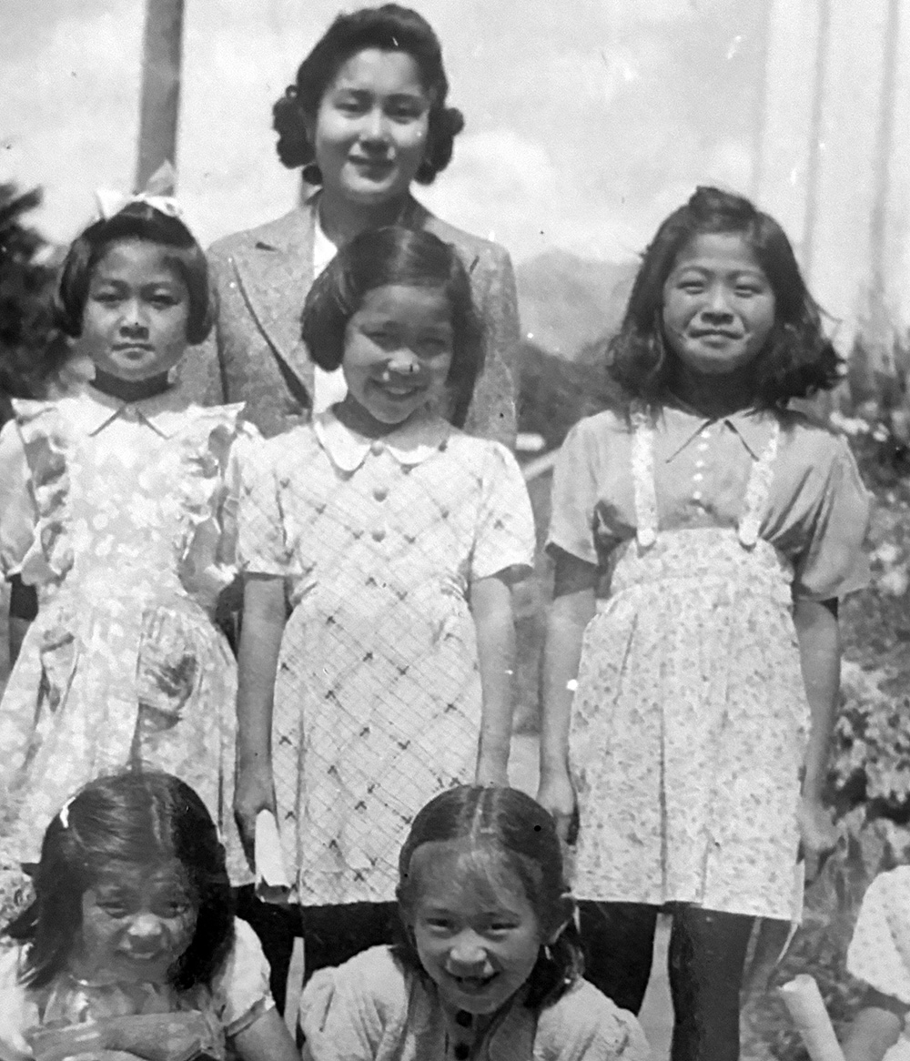 Une femme avec des enfants